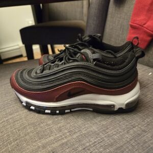 Girls 4.5 nike air max